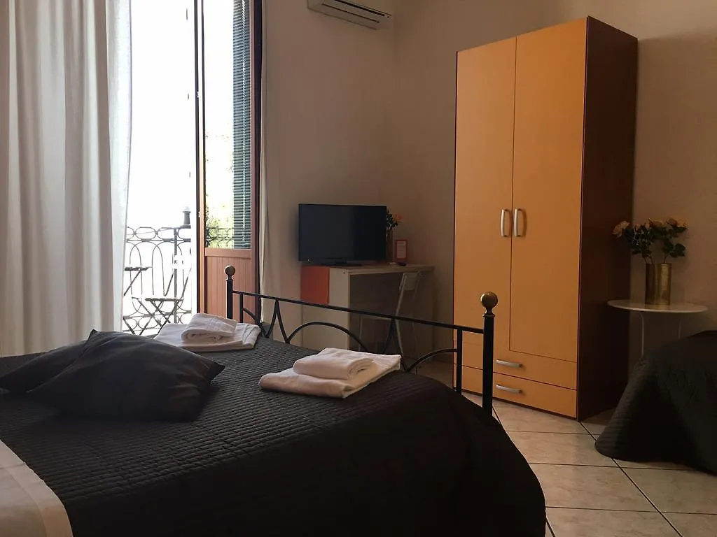 Platamone Rooms Catania Italy