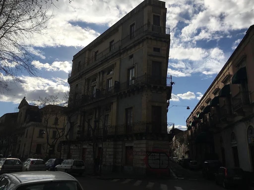 Platamone Rooms Catania 0*,  Italy