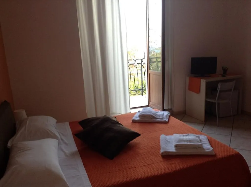 Platamone Rooms Catania
